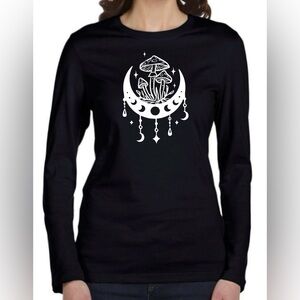 NWT Mushroom Moon Crystal Women’s Long Sleeve Black L Cotton Top